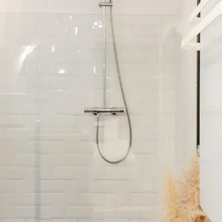 Madame Reve, L'esquermoise ליל