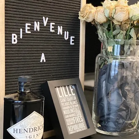 Madame Reve, L'esquermoise ليل